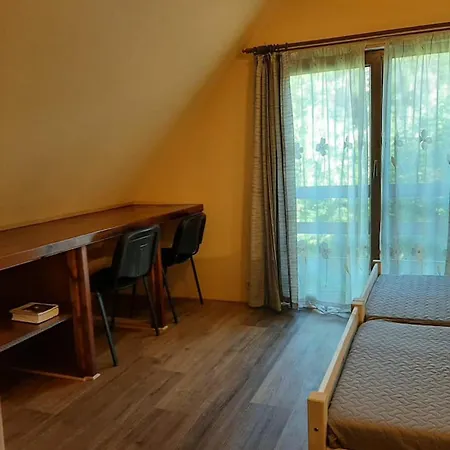 Traveler Chalet